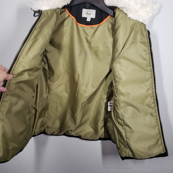 G.H. Bass & Co. Lightweight Black and Houndstooth Vest Sherpa collar size small - Picture 4 of 8